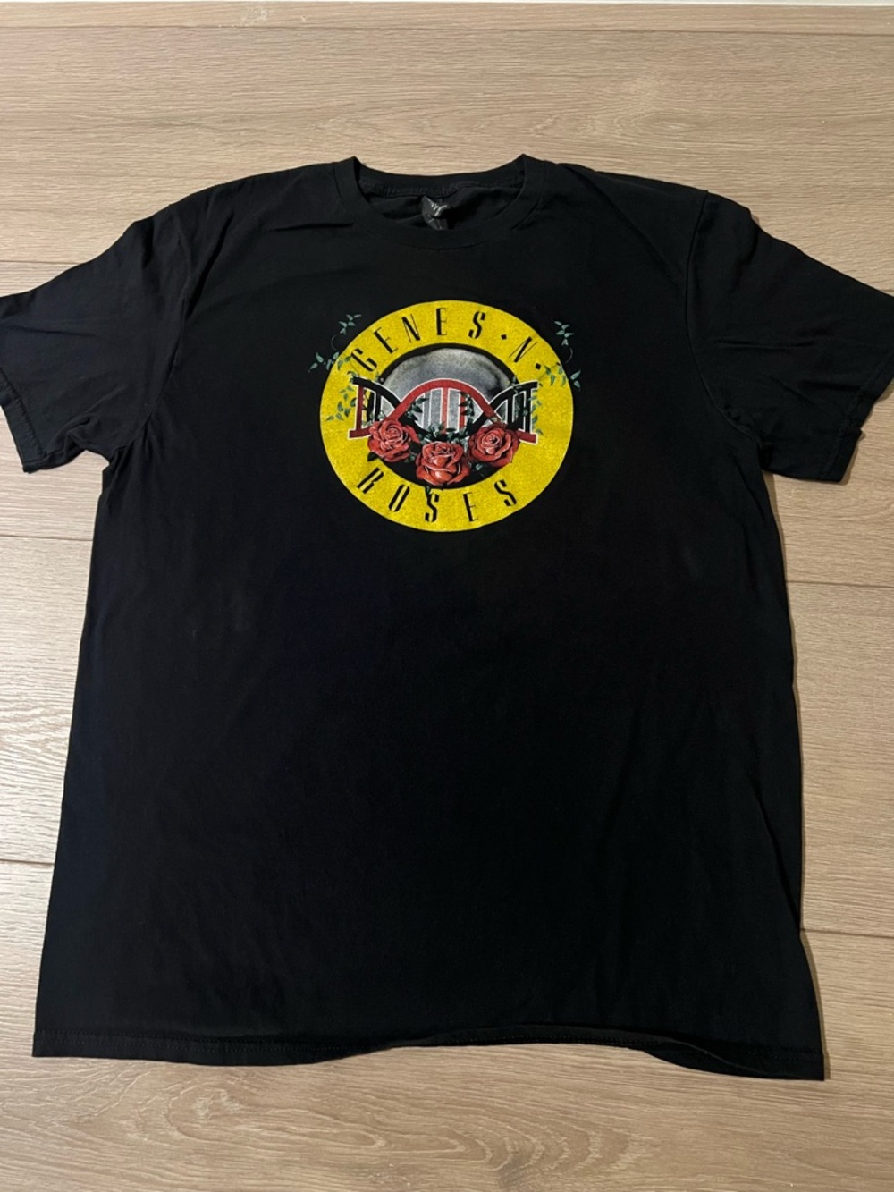 Genes-N-Roses T Shirt Adult Large Black Short Sleeve Graphic Tee